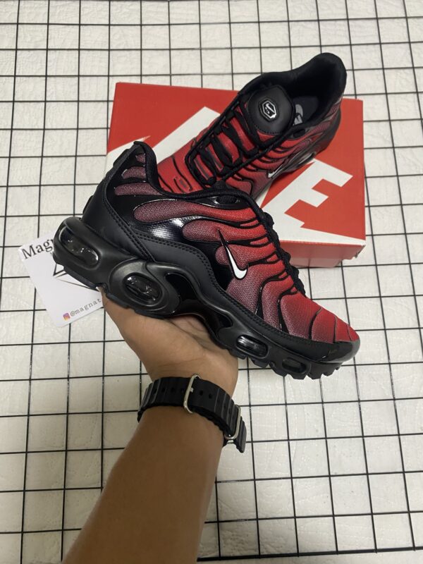Tênis Nike TN (vermelho)