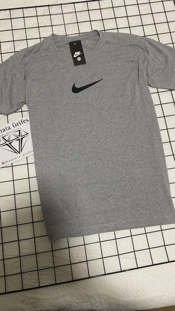Camisa Nike- Cinza - Imagem 2