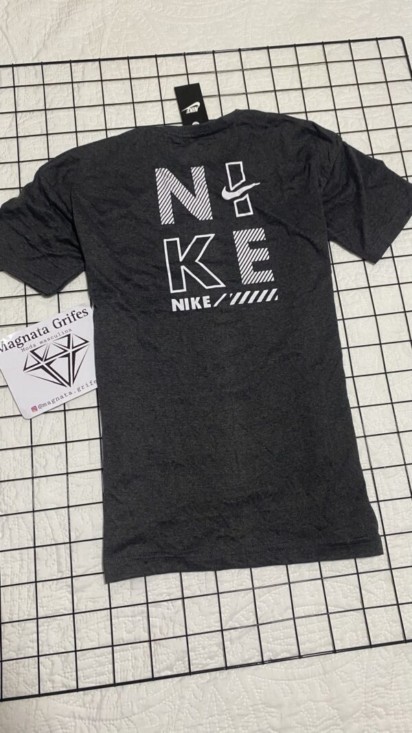 Camisa Nike Cinza
