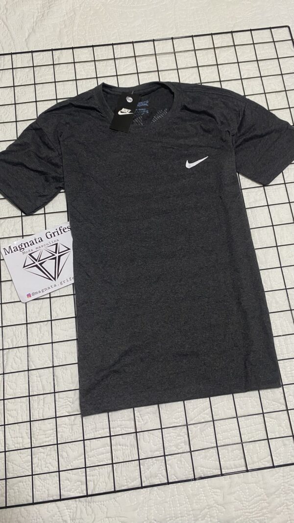 Camisa Nike Cinza - Imagem 2